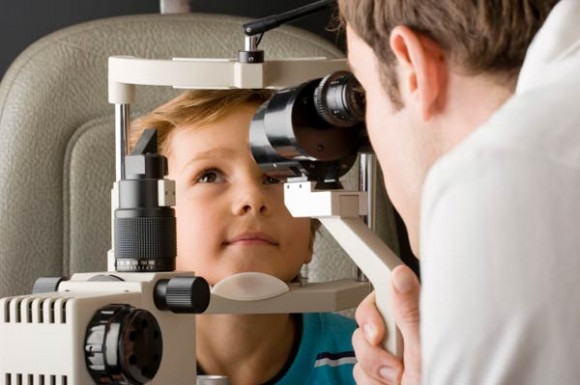 la miopia en niños tiene cura